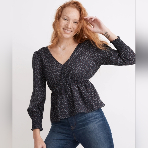 Madewell Tops - Madewell Tie-Back Peplum Top In Campden Daisies Small Long Sleeved Elastic Waist